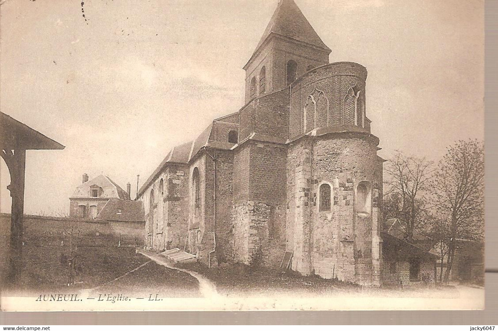60 - Auneuil (oise) - L'Eglise - Auneuil