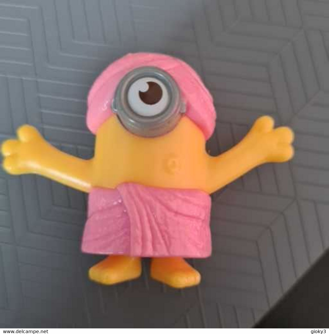 MINIONS Happy Meal Gadget McDonald 2019 - McDonald's