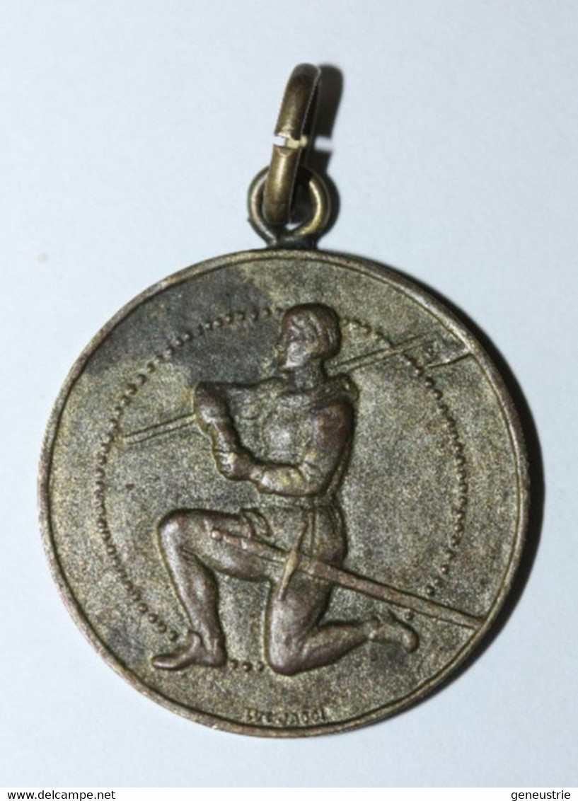 WW2 Beau Pendentif Médaille Suisse Guerre 1939/1945 "1ère Division Sous Les Armées - Noël 1939" WWII - Otros & Sin Clasificación