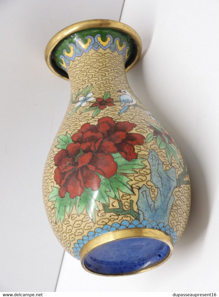 *JOLI VASE EMAUX CLOISONNE émail cloisonné CHINE ASIE OBJET de VITRINE  E