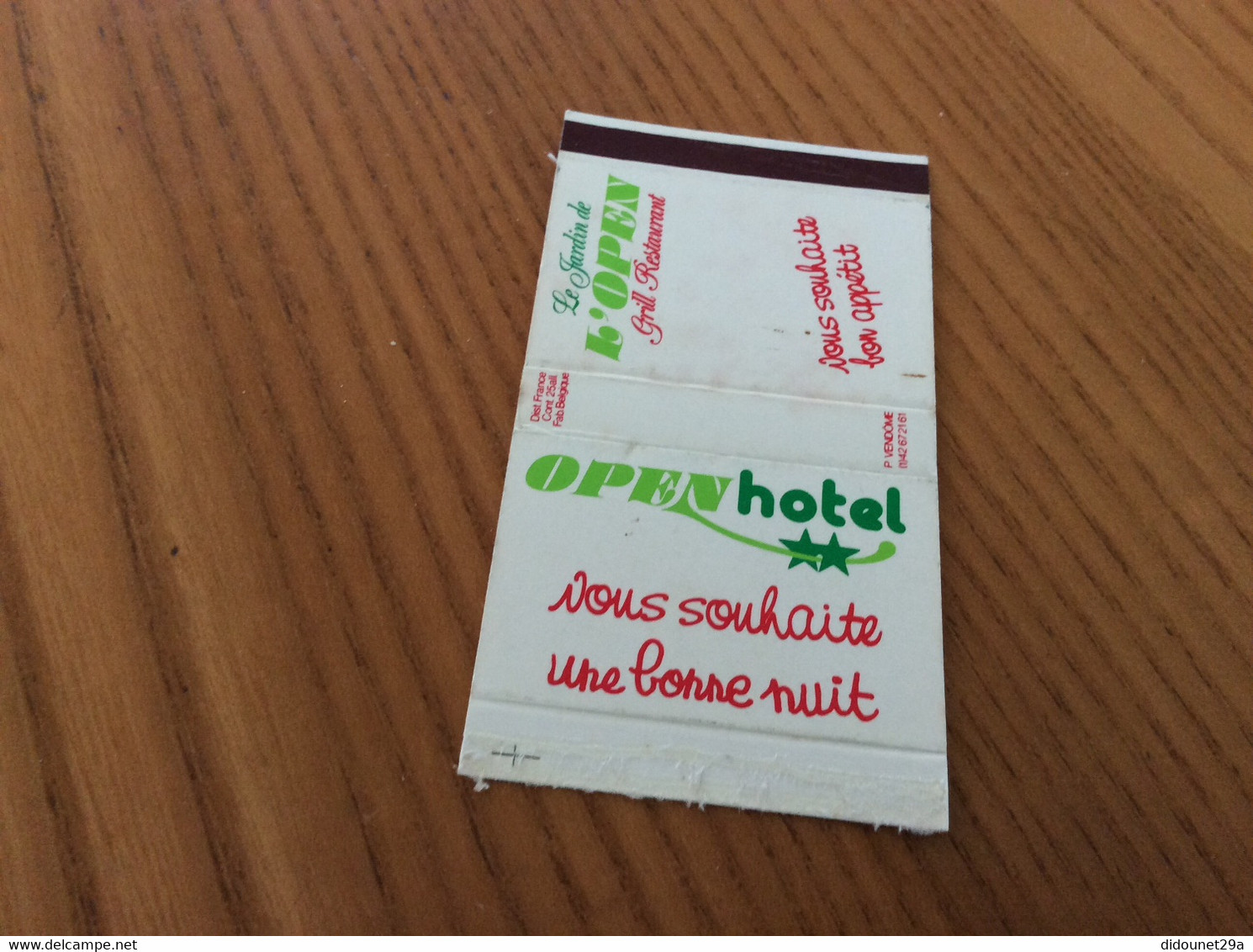 Boîte D'allumettes P. VENDOME "OPEN Hotel Vous Souhaite Une Bonne Nuit" - Boites D'allumettes