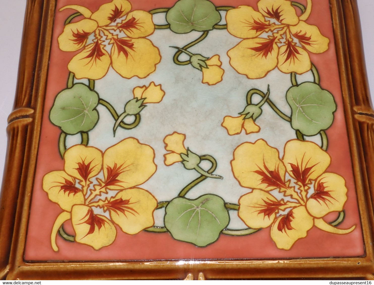 *RARE DESSOUS de PLAT ART NOUVEAU BARBOTINE CHOISY LE ROI Décor FLEURS JAUNES  E