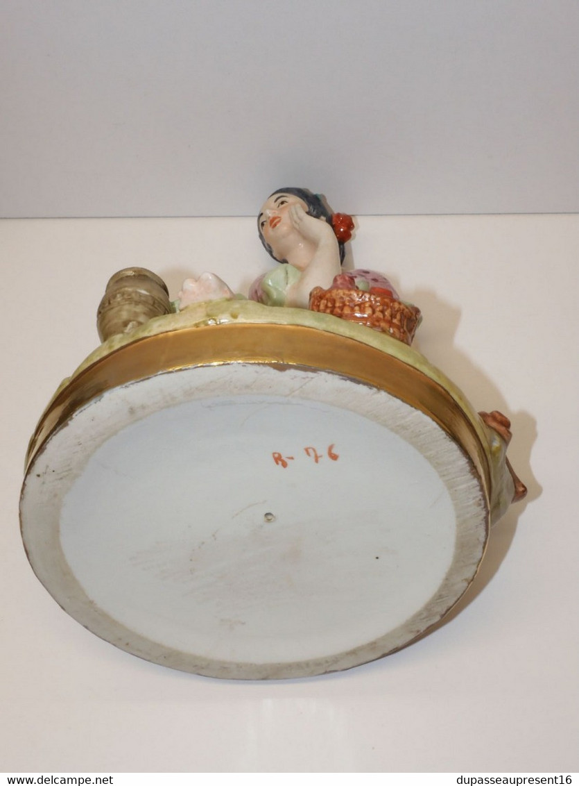 *JOLI SUJET PORCELAINE GOUT CAPODIMONTE JEUNE FEMME ESPAGNOLE & ENFANT Déco   E