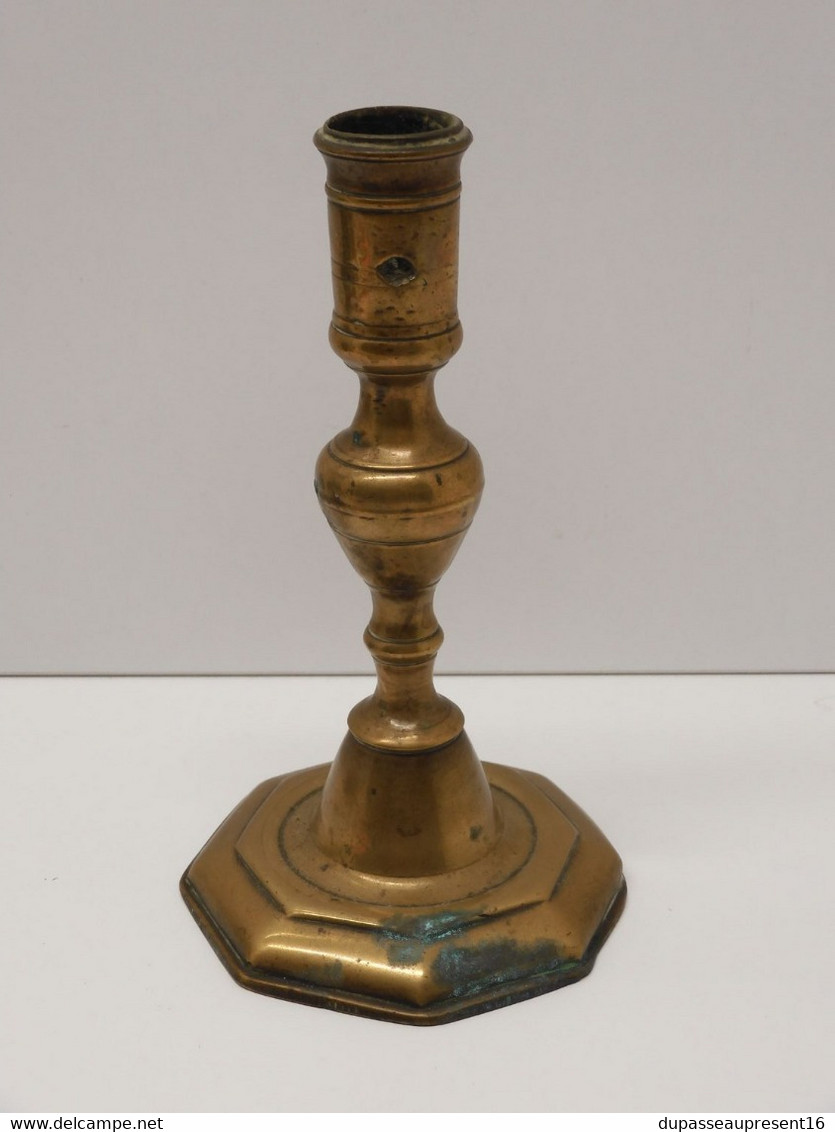 *JOLI BOUGEOIR BRONZE HAUTE EPOQUE CANDLESTICK LOUIS XIII CANDLE BOUGIE XVIIe   E - Candelabri E Candelieri