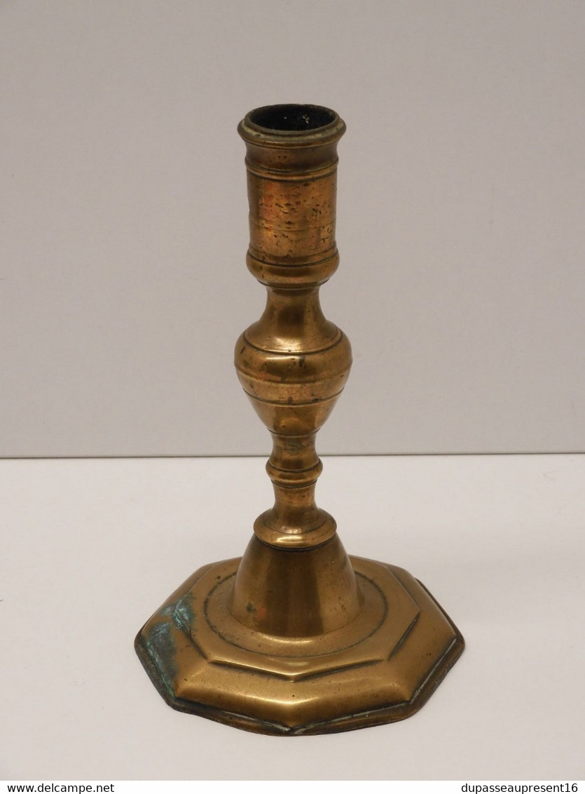 *JOLI BOUGEOIR BRONZE HAUTE EPOQUE CANDLESTICK LOUIS XIII CANDLE BOUGIE XVIIe   E