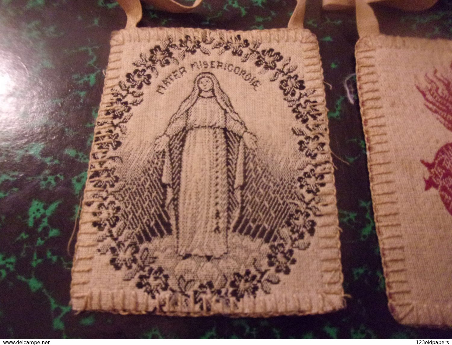 ♥️  TRES ANCIEN SCAPULAIRE BEAU TRAVAIL BRODERIE COEUR SACRE JESUS VIERGE MATER  MISERICORDIAE RELIGION CATHOLIQUE - Religious Art