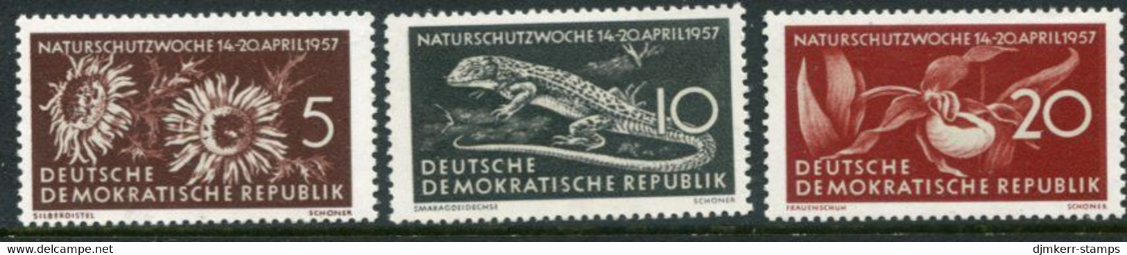 DDR / E. GERMANY 1957 Nature Protection Week MNH / **.  Michel  561-63 - Nuovi