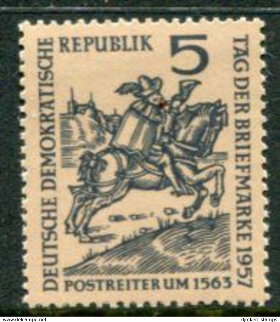 DDR / E. GERMANY 1957 Stamp Day MNH / **.  Michel  600 - Unused Stamps