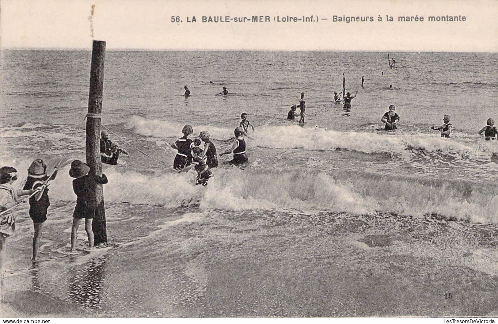 CPA - 44 - LA BAULE SUR MER - Baigneurs à La Marée Montante - Animée - F Chapeau Imp NANTES - La Baule-Escoublac