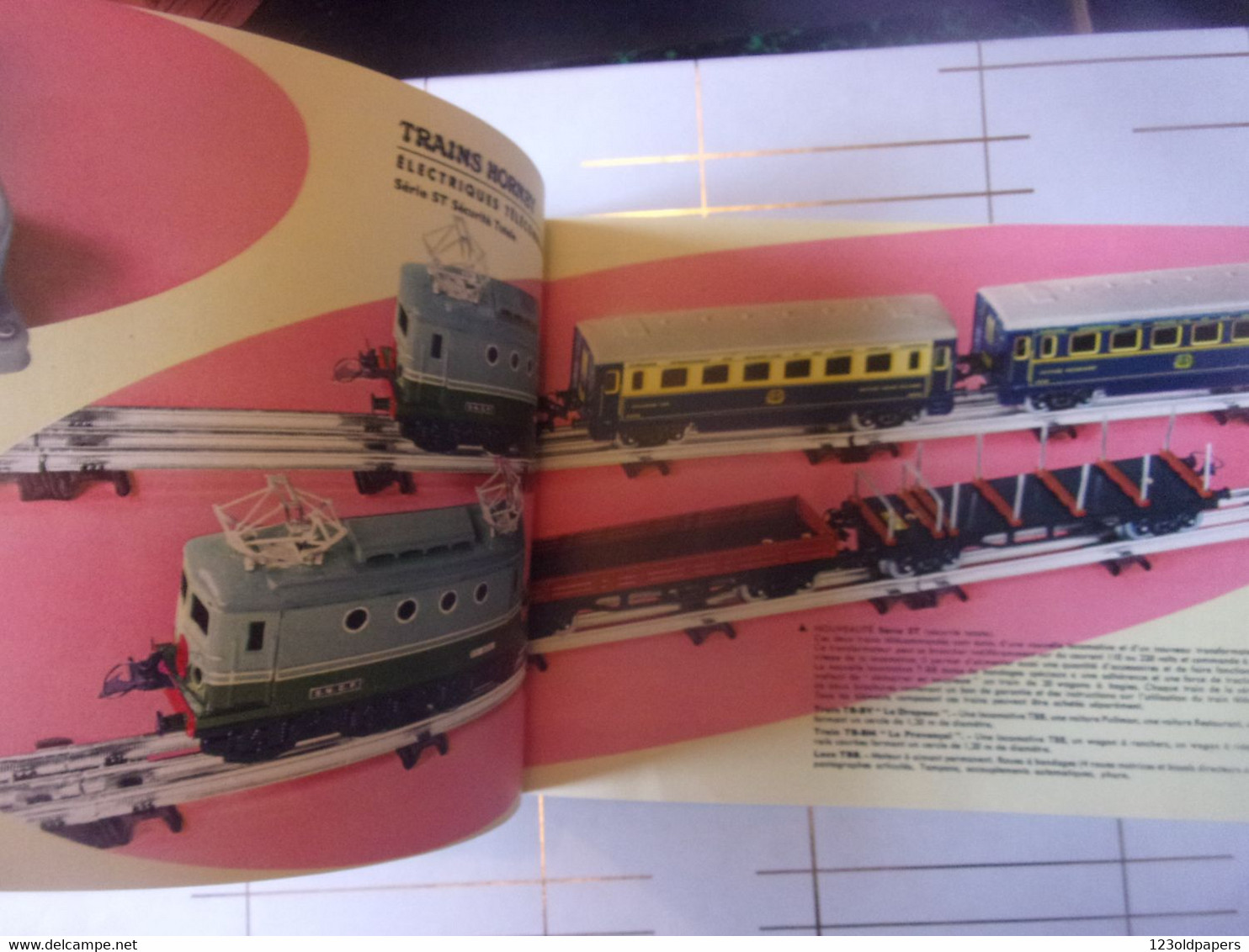 ️  CATALOGUE 1957 DINKY  HORNBY TRAINS MECCANO - Andere & Zonder Classificatie