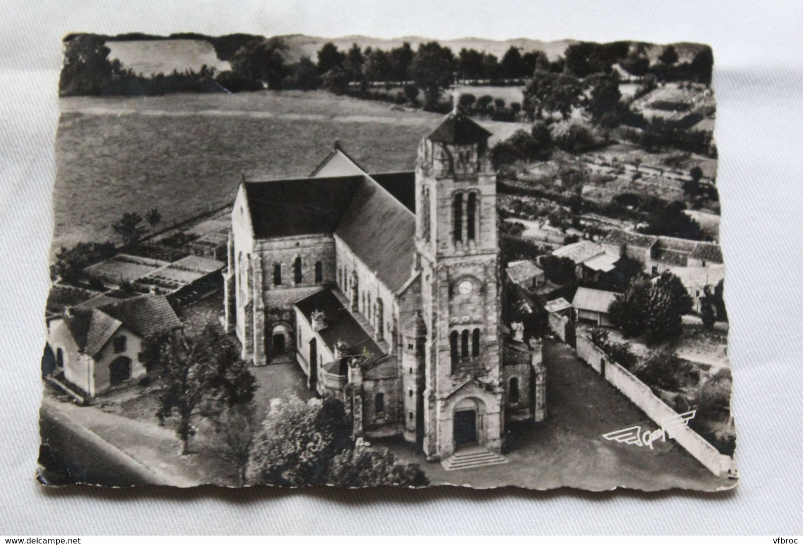 Cpm 1962, Les Lucs Sur Boulogne, L'église, Vendée 85 - Les Lucs Sur Boulogne