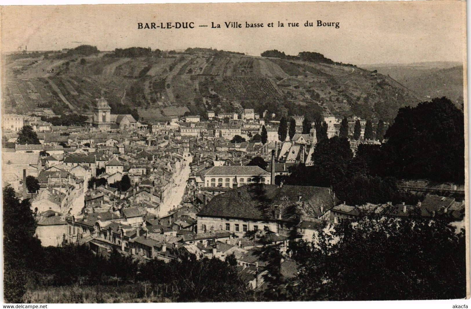 CPA Bar Le Duc-La Ville Base Et La Rue Du Bourg (184117) - Bar Le Duc