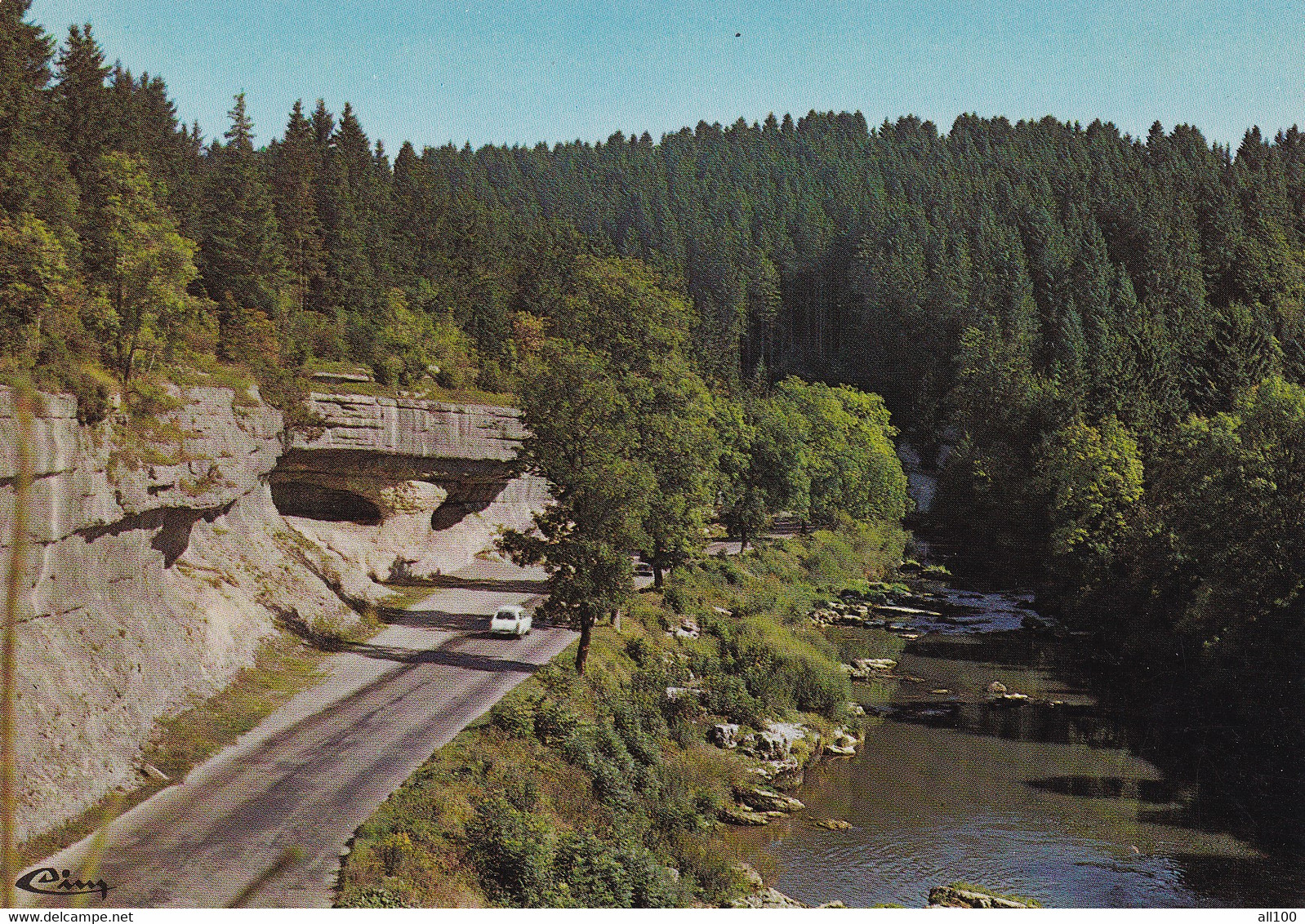 A20583 - LES BEAUX SITES DE FRANCE FRANCHE COMTE LA VALLEE DU DOUBS LE DEFILE D'ENTRE ROCHES FRANCE POST CARD UNUSED - Franche-Comté