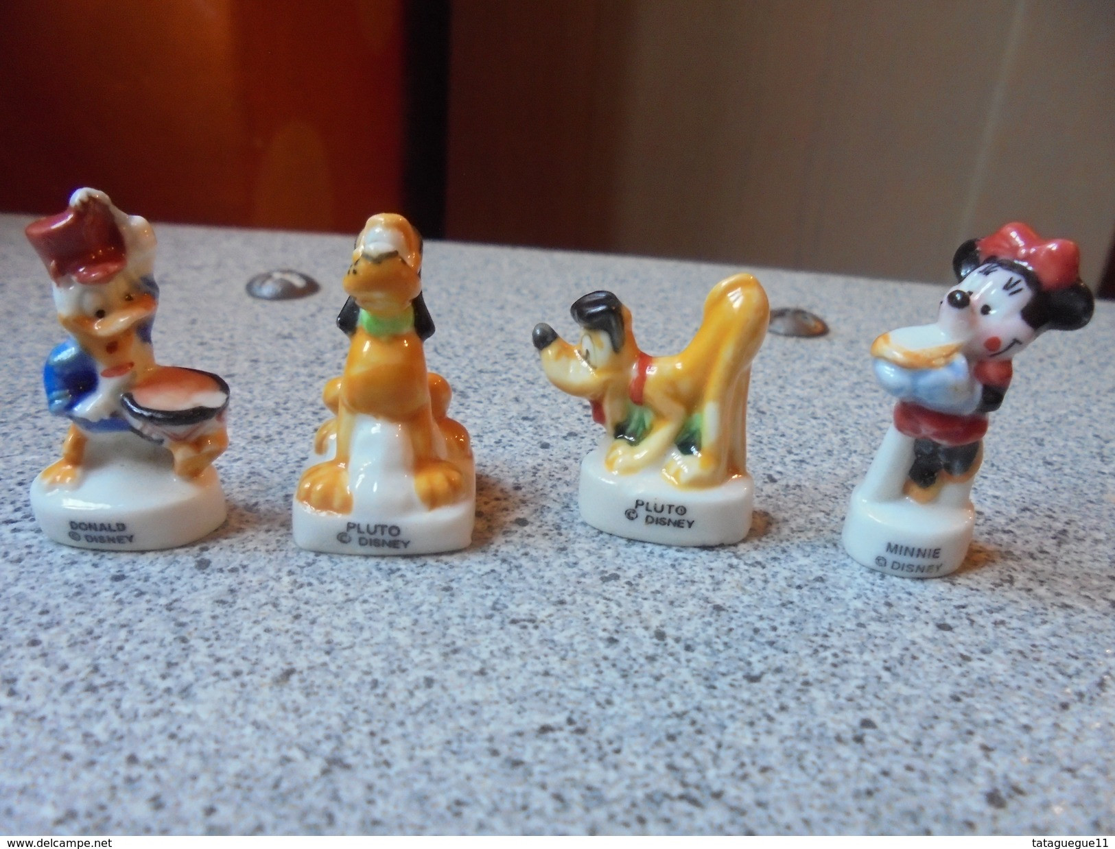 Ancien - Petit Lot De 4 Fèves Disney Pluto, Minnie & Donald - Disney