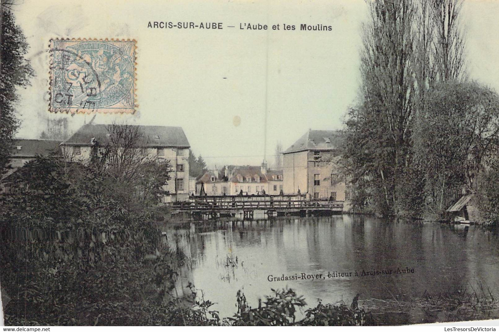 CPA - 10 - ARCIS SUR AUBE - L'Aube Et Les Moulins - Gradassi Royer éditeur à Arcy Sur Aube - Colorisée - MAILLY LE CAMP - Arcis Sur Aube