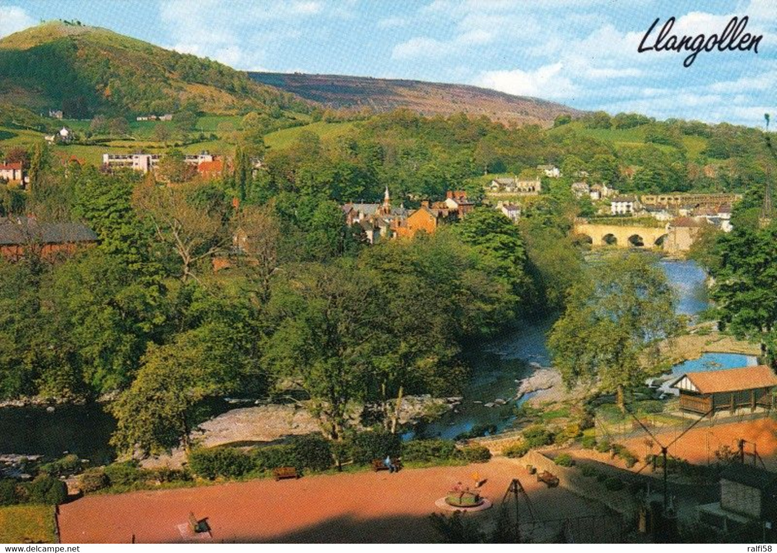 1 AK Wales * Ansicht Von Llangollen - Der Ort Liegt In Der Grafschaft Denbighshire Im Nordosten Von Wales * - Denbighshire