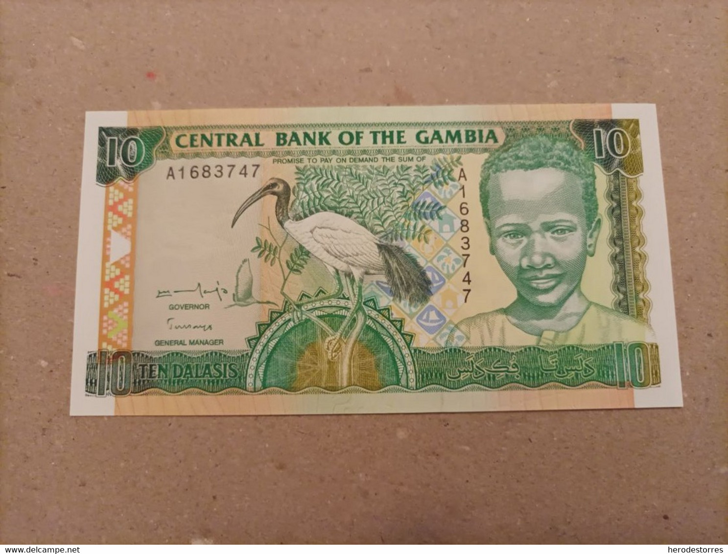 Billete De Gambia De 10 Dalasis Serie A, Año 1996, UNC - Gambia