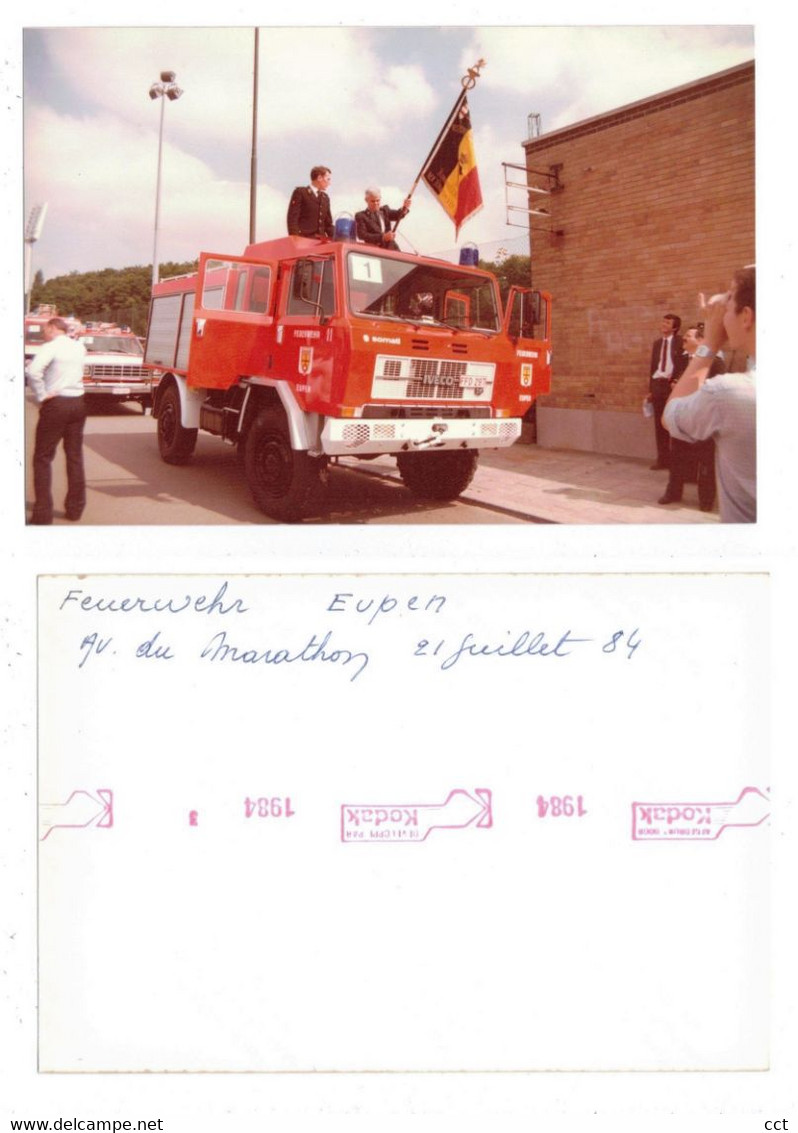 Eupen     PHOTO 21/07/1984   Avenue Du Marathon     POMPIERS BRANDWEER  FEUERWEHR    IVECO - Eupen