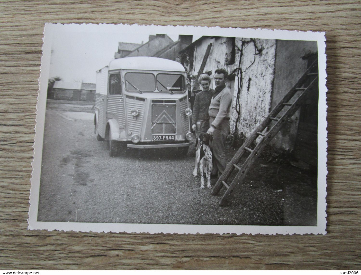 PETITE  PHOTO 44 LE GAVRE ? LA CHEVALLERAIS ? CAMION CITROEN TUBE COUPLE CHIEN - Le Gavre