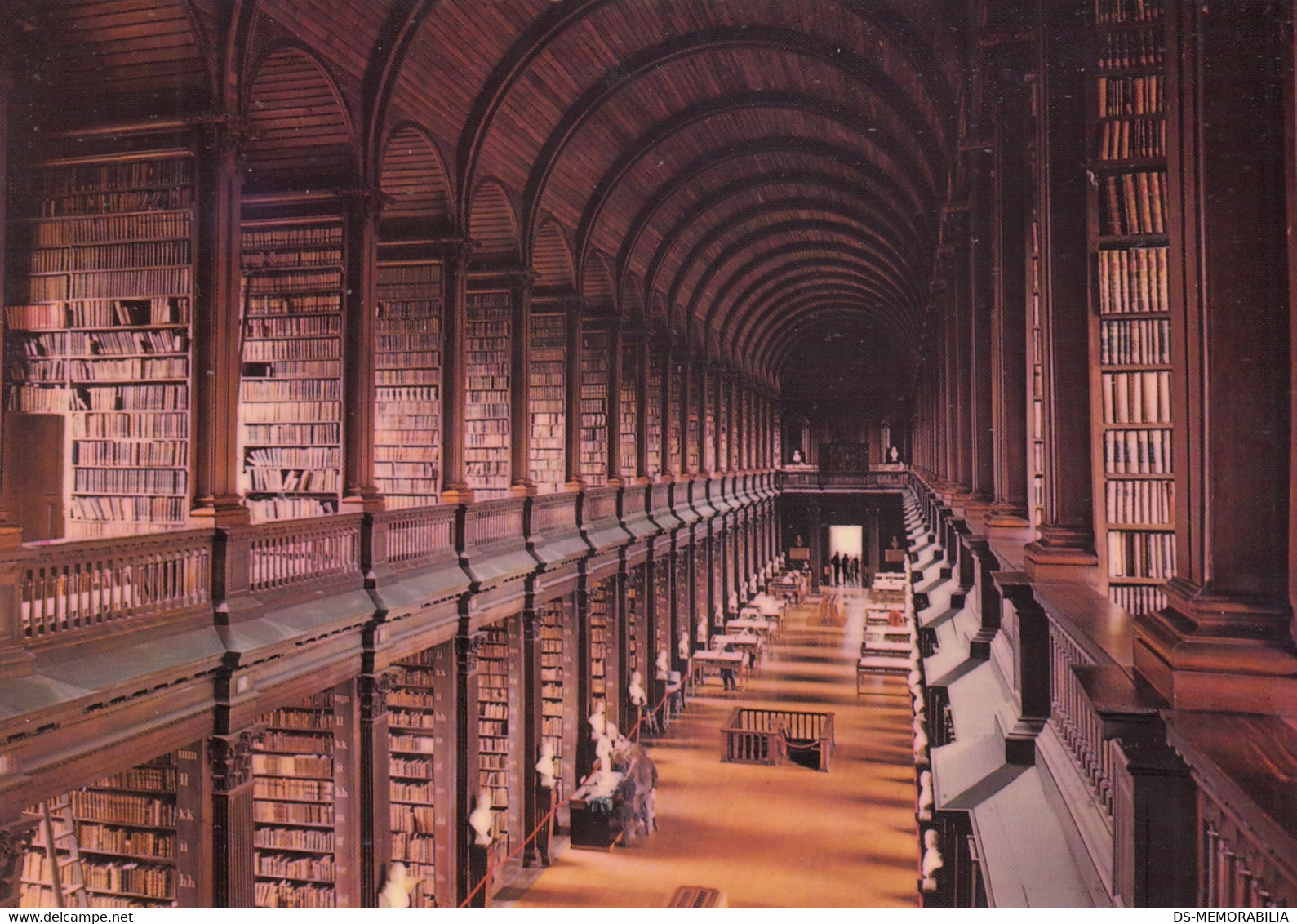 Library - Trinity College Library Dublin Ireland - Bibliotecas