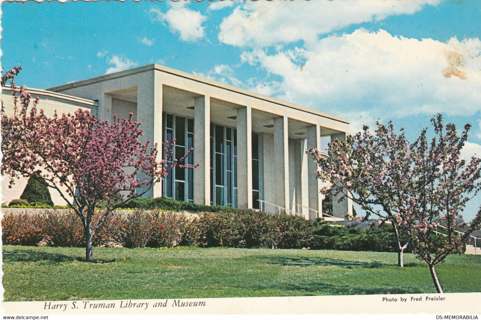 Library - Harry S.Truman Library & Museum , Independence Missouri US 1973 - Bibliotecas