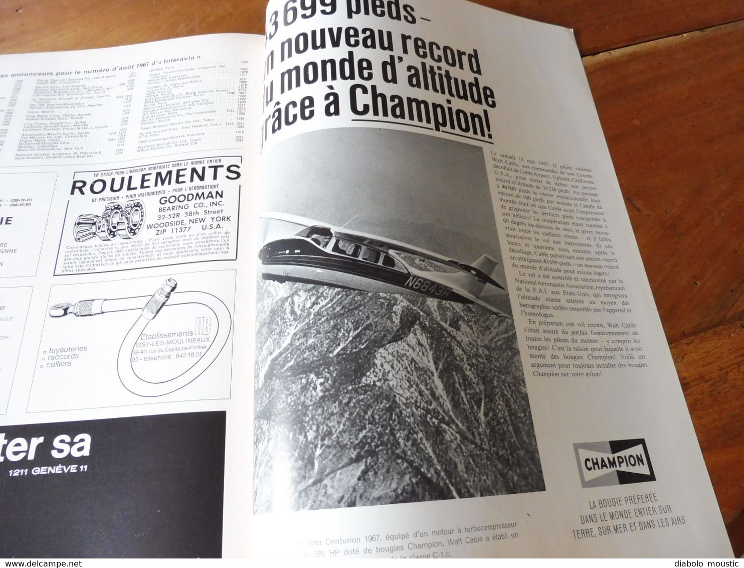 1967 INTERAVIA  - Les avions de combat du monde ; Pub (Corsair, Concorde, F1, Etc)