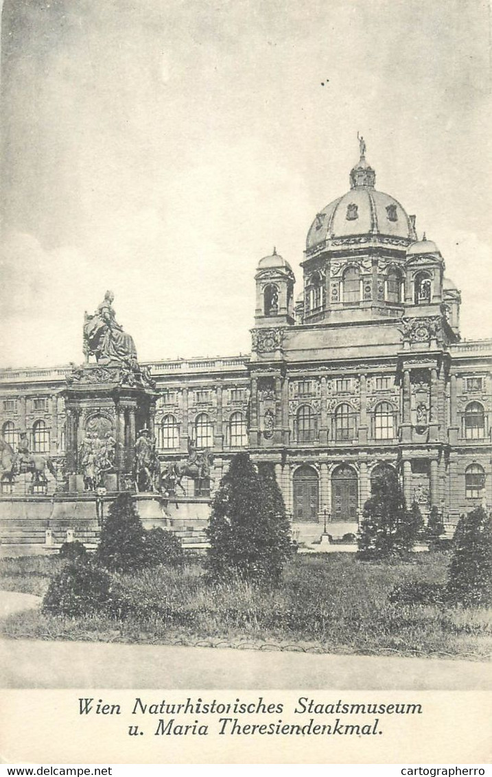 Post Card Austria Wien Naturhistorisches Staatsmuseum U. Maria Theresiendenkmal - Musei