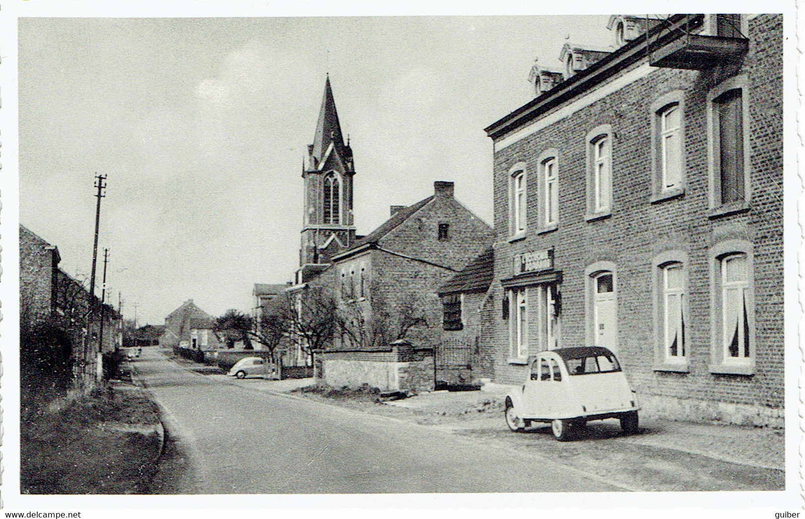 Fernelmont Noville Les Bois  Sart D'avril Centre Du Village 2 Chevaux Citroen - Fernelmont