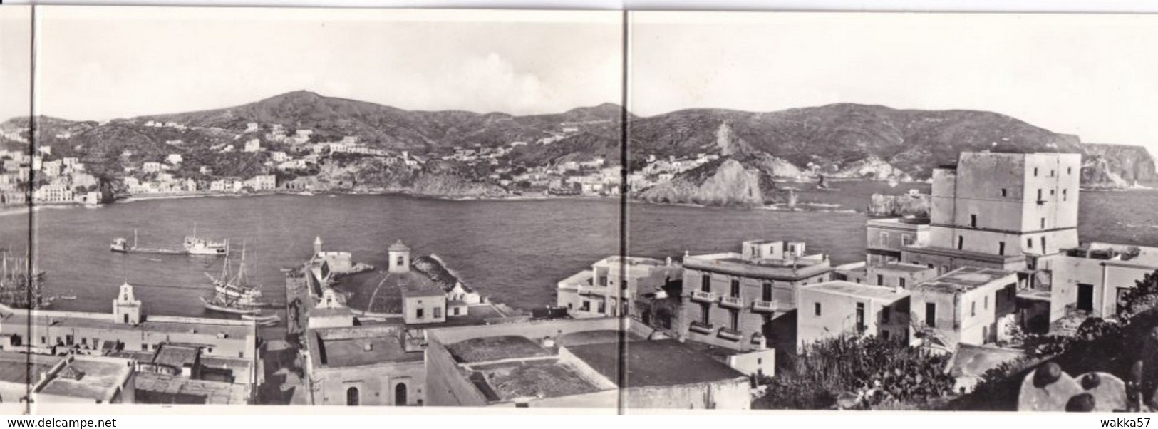 M205 - Isola Di Ponza - Latina - Panorama Dal Belvedere - Quadrupla - Fg. Vg. - Latina