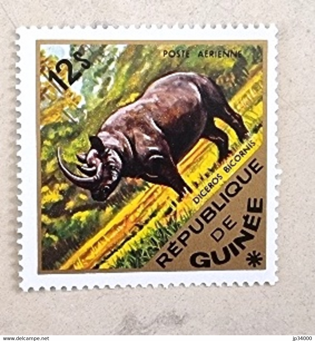 GUINEE Rhinocéros, Yvert  N° 549 ** Neuf Sans Charnière, MNH - Rhinoceros