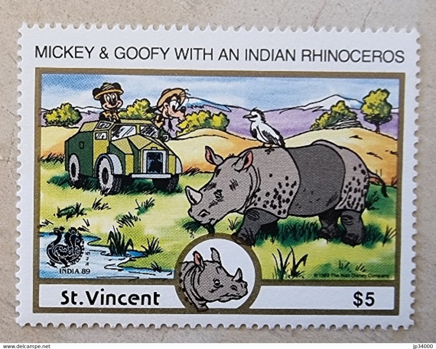 ST VINCENT Rhinocéros, Walt Disney, 1 Valeur  ** Neuf Sans Charnière, MNH - Neushoorn