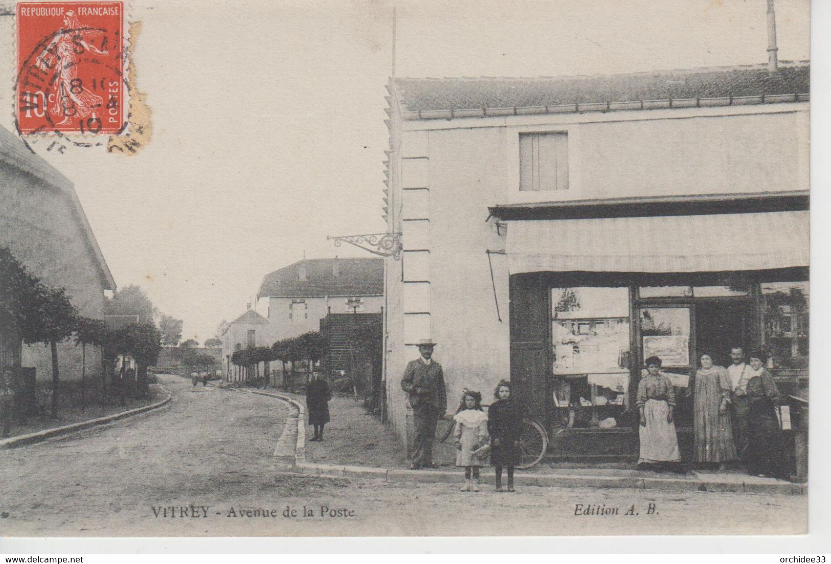 CPA Vitrey(-sur-Mance) - Avenue De La Poste (avec Jolie Animation) - Vitrey-sur-Mance