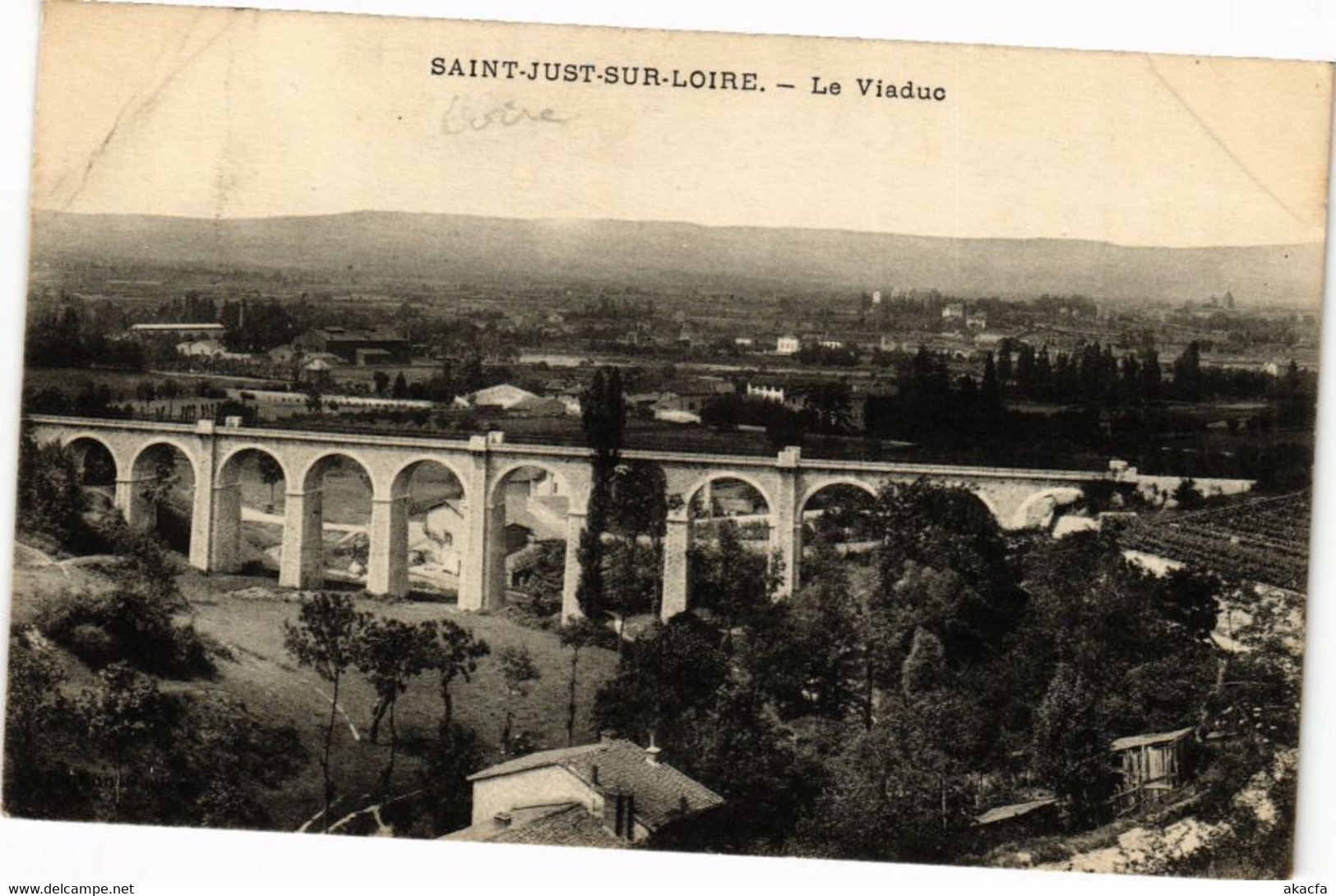 CPA St-JUST-sur-LOIRE - Le Viaduc (226084) - Saint Just Saint Rambert