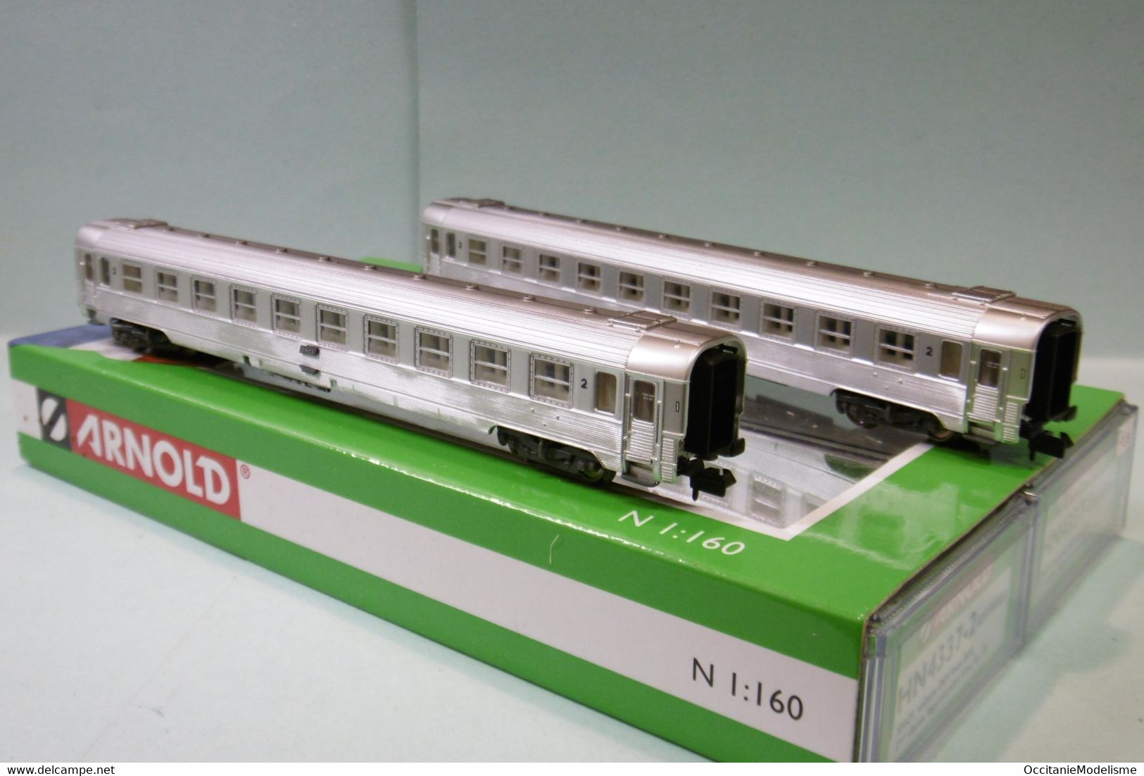 Arnold - Coffret 2 Voitures DEV INOX B10 2ème Classe SNCF ép. IV Réf. HN4337 Neuf N 1/160 - Voitures Voyageurs