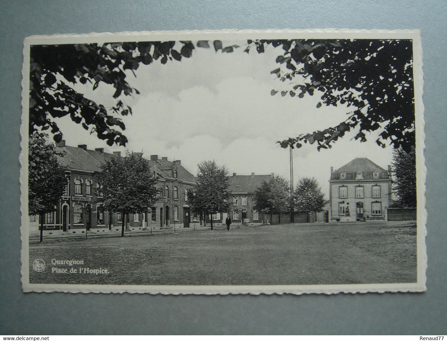 Quaregnon - Place De L'Hospice - Quaregnon