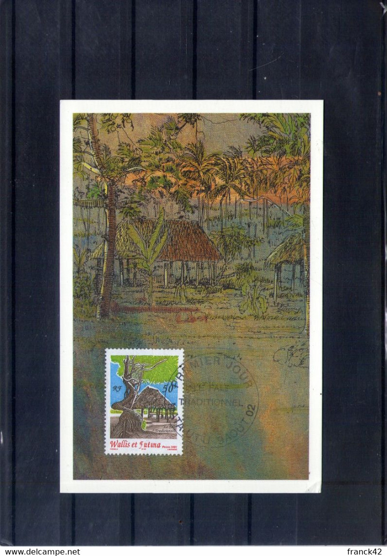 Wallis Et Futuna. Carte Maximum. Le Fale Traditionnel. 9/08/2002 - Cartes-maximum