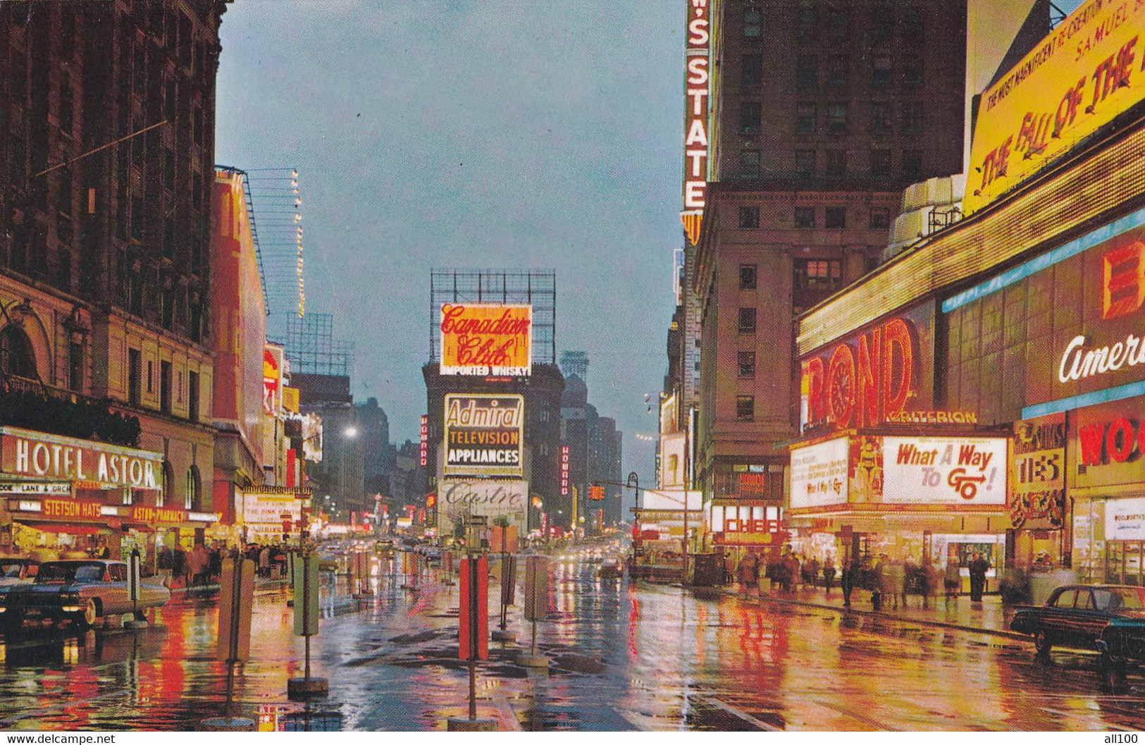 A20920 - TIMES SQUARE AT NIGHT CROSSROADS OF THE WORLD NEW YORK CITY USA UNITED STATES OF AMERICA POST CARD UNUSED - Time Square