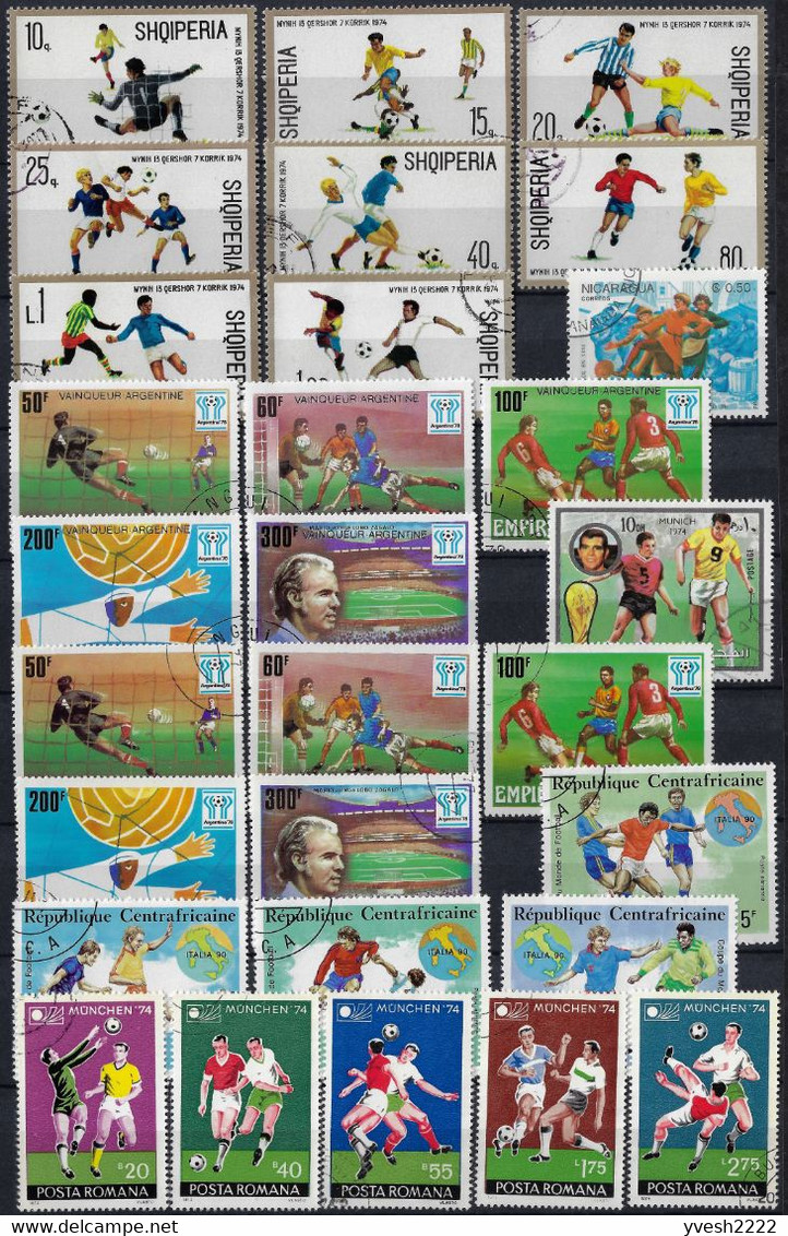 Football, petit lot de timbres et blocs. 13 scans