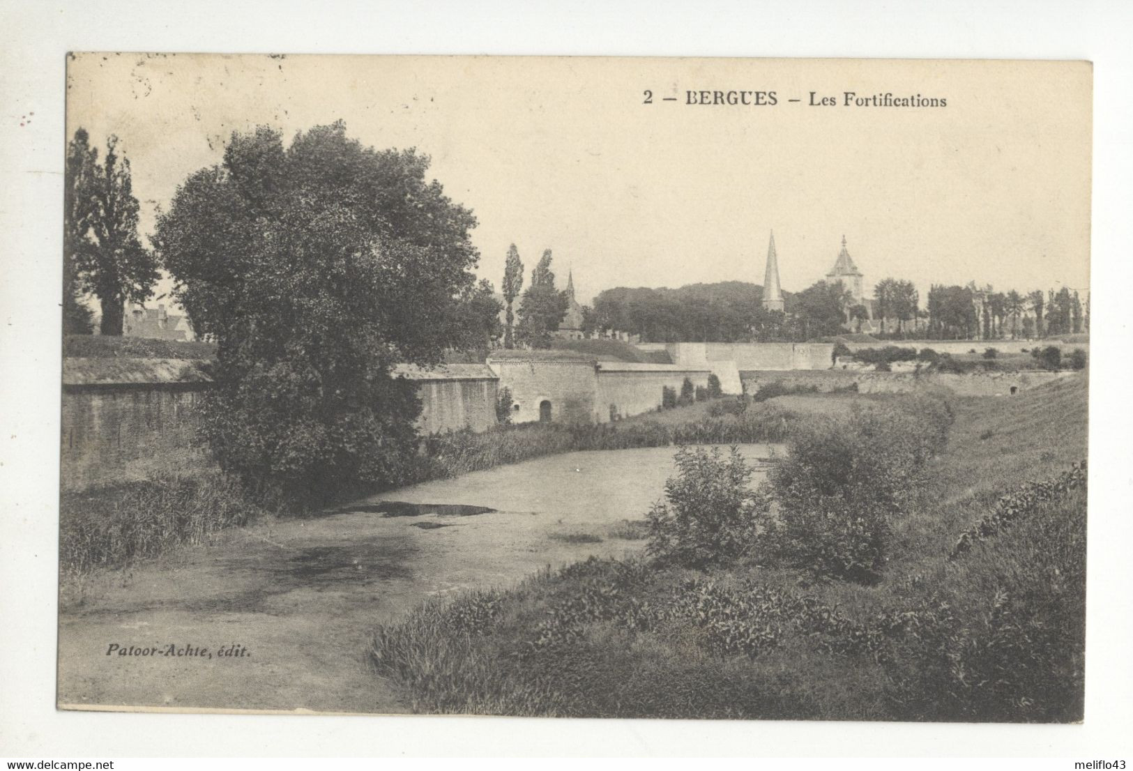 59/CPA - Bergues - Les Fortifications - Bergues