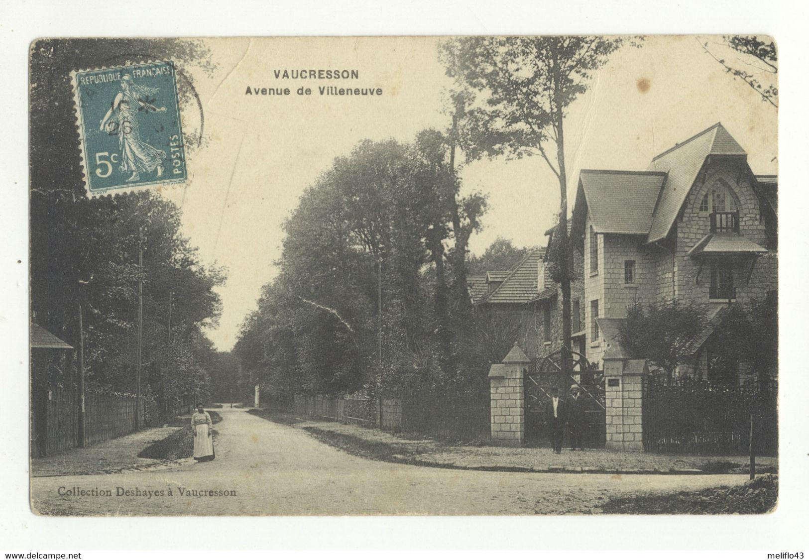 92/CPA - Vaucresson - Avenue De Villeneuve - Vaucresson