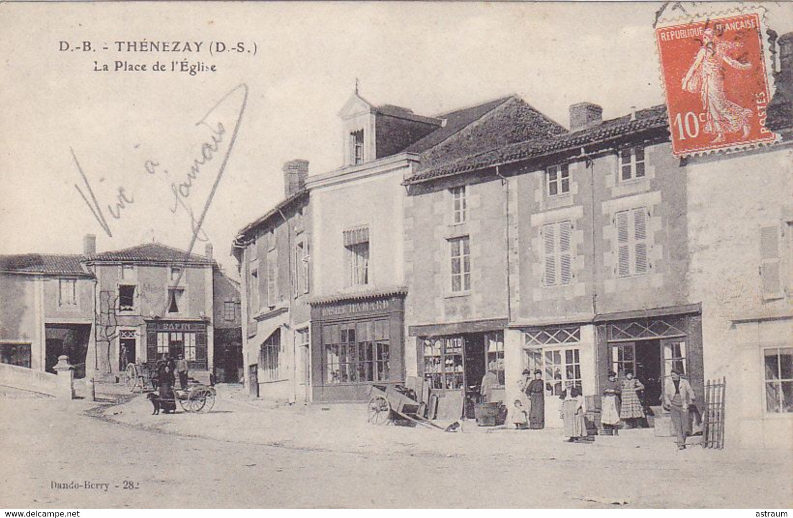 Cpa-79- Thenezay -animée- Attelage De Chiens - Place De L'eglise -edi D.B. N°282 - Thenezay