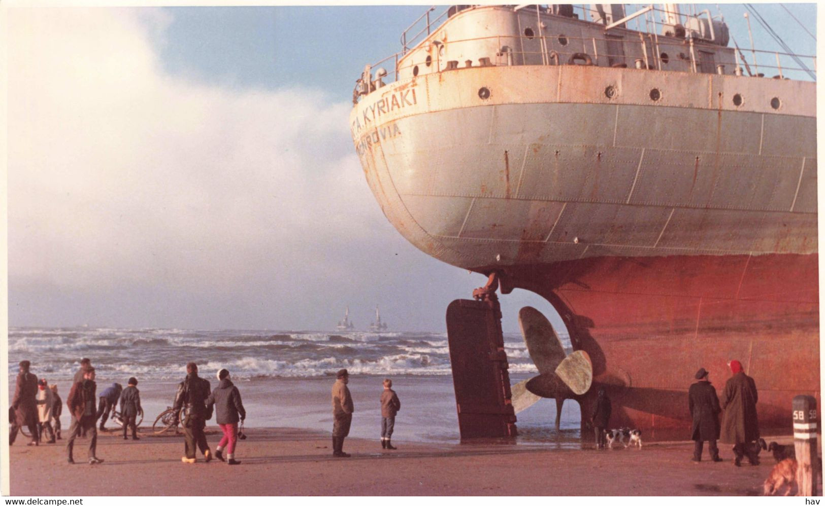 IJmuiden Schip Santa Kyriaki Gestrand December 1965 1410 - IJmuiden