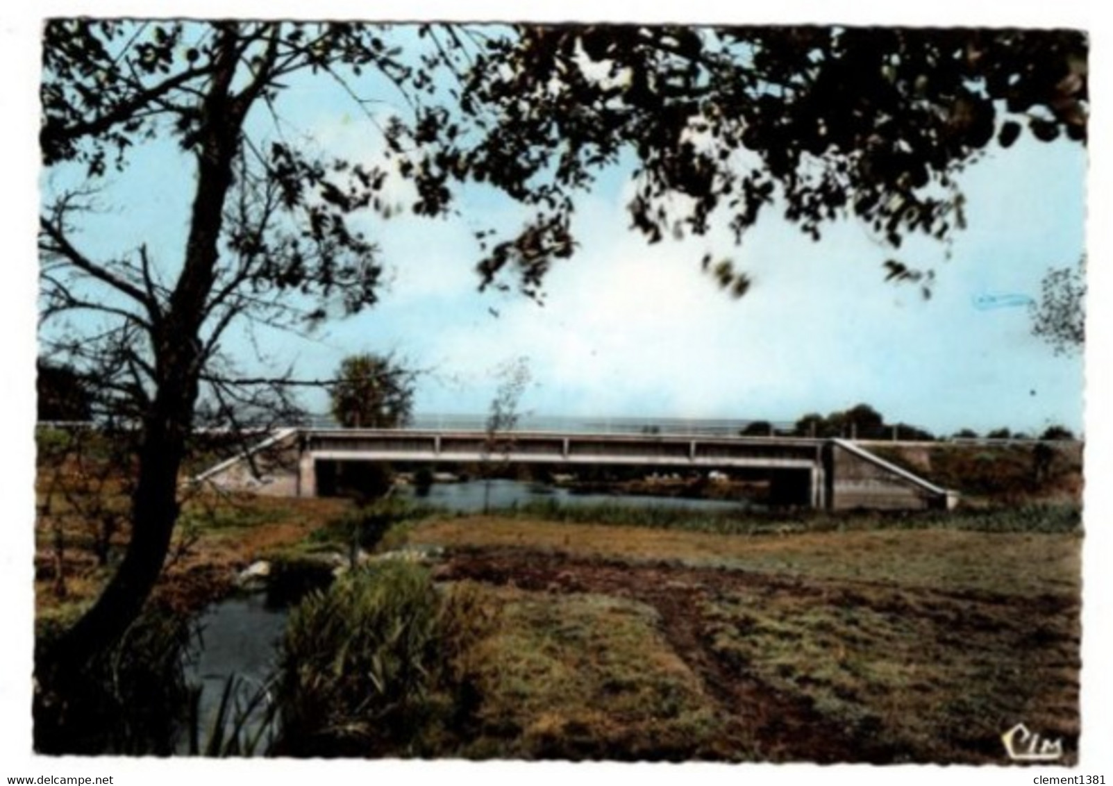 Environs De Cerizay Et De Saint Mesmin Le Nouveau Pont De La Branie Circulee En 1969 - Cerizay