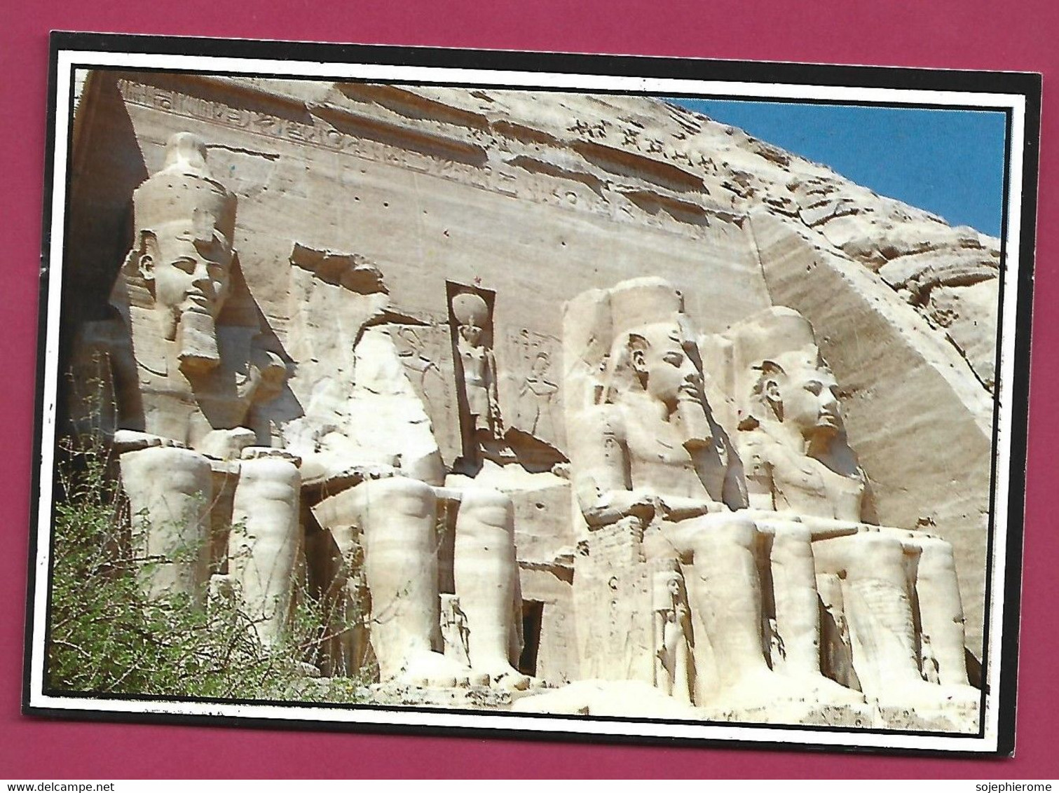 +- Abu Simbel Four Status Of Ramses II 2scans - Abu Simbel