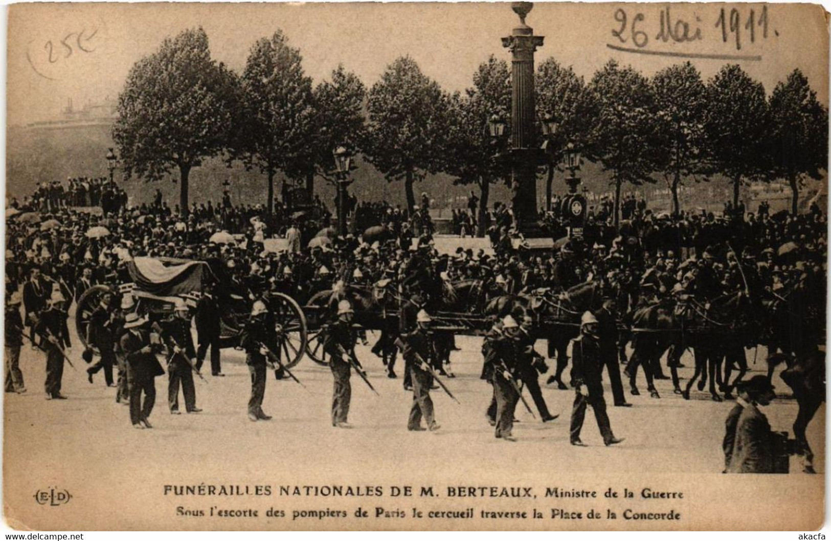 CPA PARIS Funerailles Nationales E M. Berteaux. Place De La Concorde (562762) - Funeral
