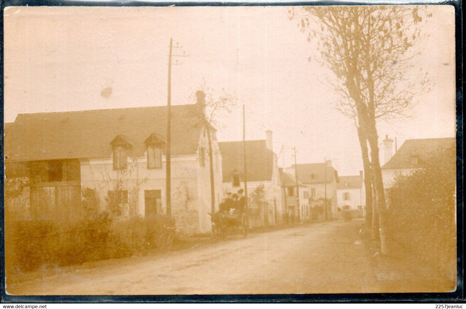 C Photo 65  -  Aureilhan Route De Bours ! Attelage Oblitération De Tarbes Du 5/7/1911 Au Dos - Aureilhan Semeac