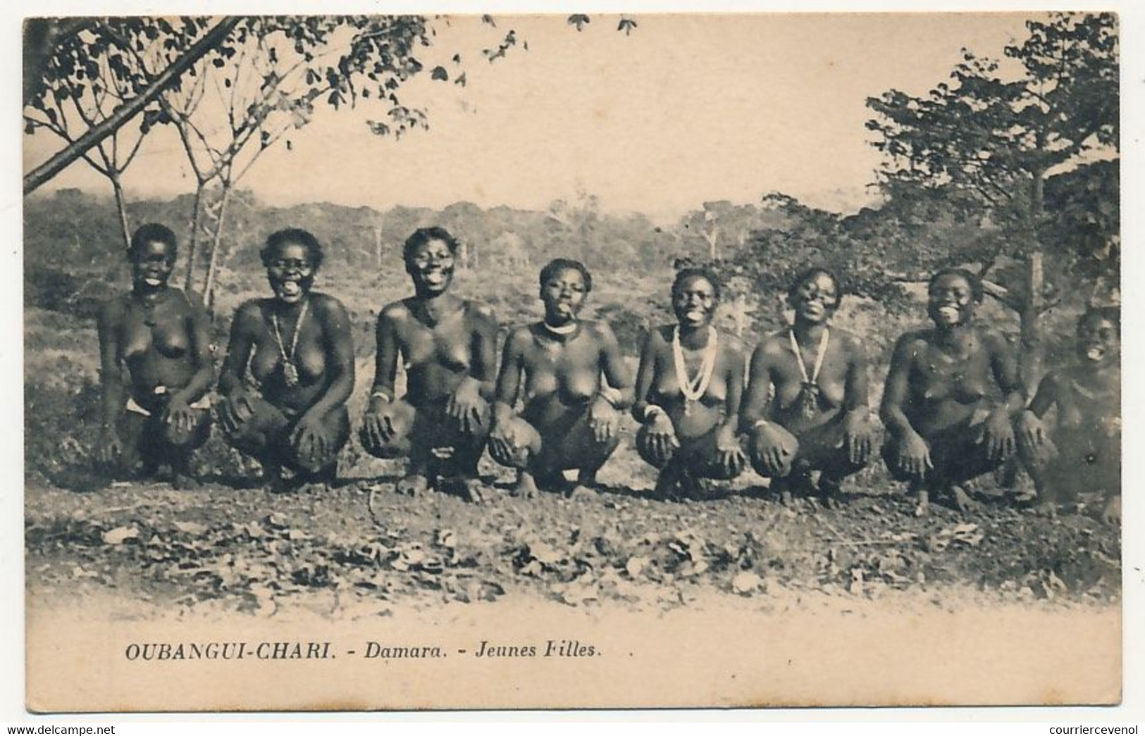 CPA - OUBANGUI-CHARI - Damara - Jeunes Filles - Centrafricaine (République)