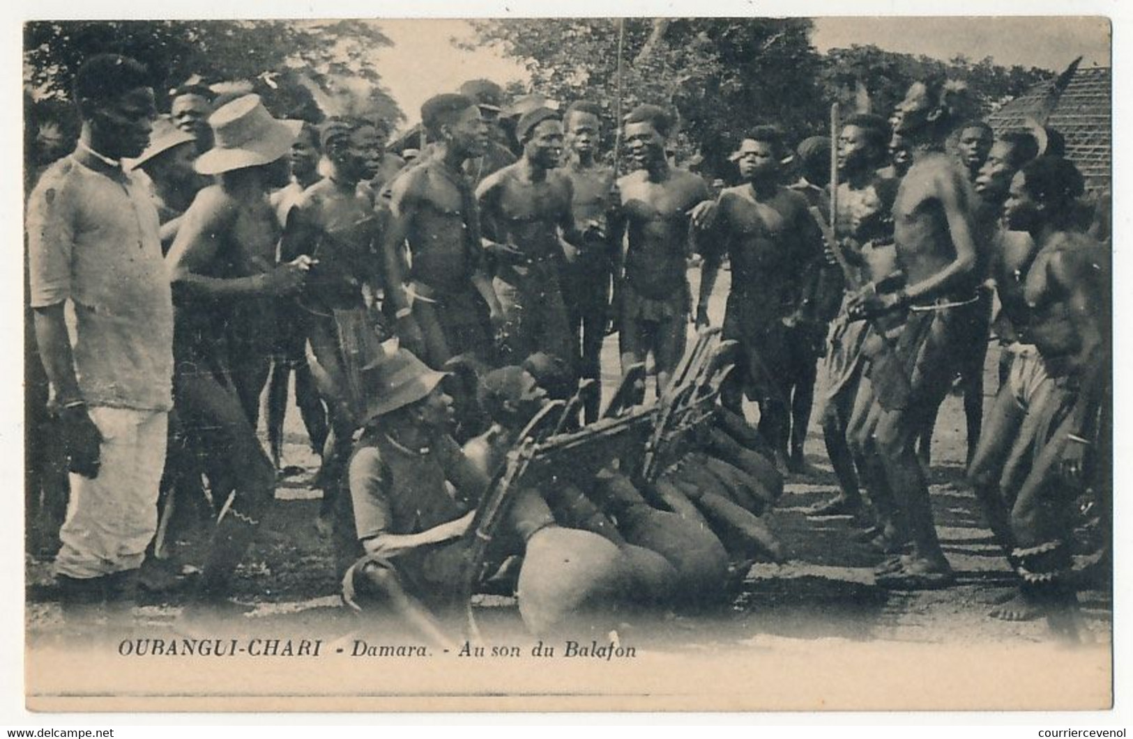 CPA - OUBANGUI-CHARI - Damara - Au Son Du Balafon - Zentralafrik. Republik