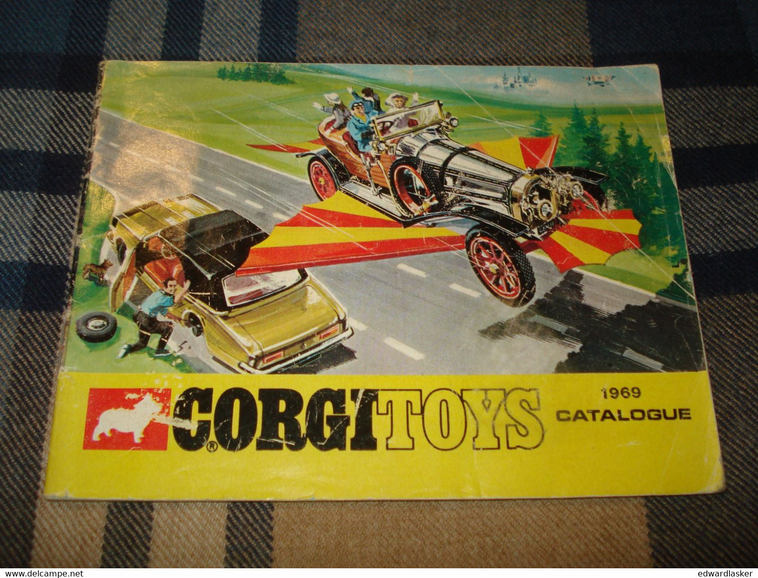 Catalogue CORGI TOYS 1969 - Voitures Miniatures - Kataloge & Prospekte