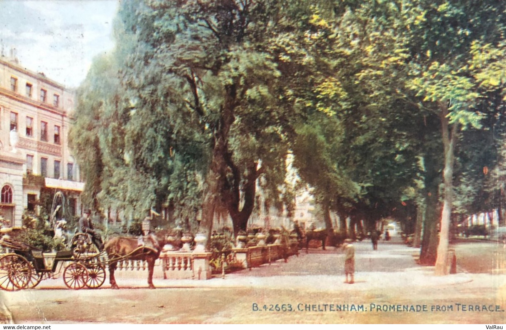 Cheltenham - Promenade From Terrace - CPA Couleur Animée - Cheltenham